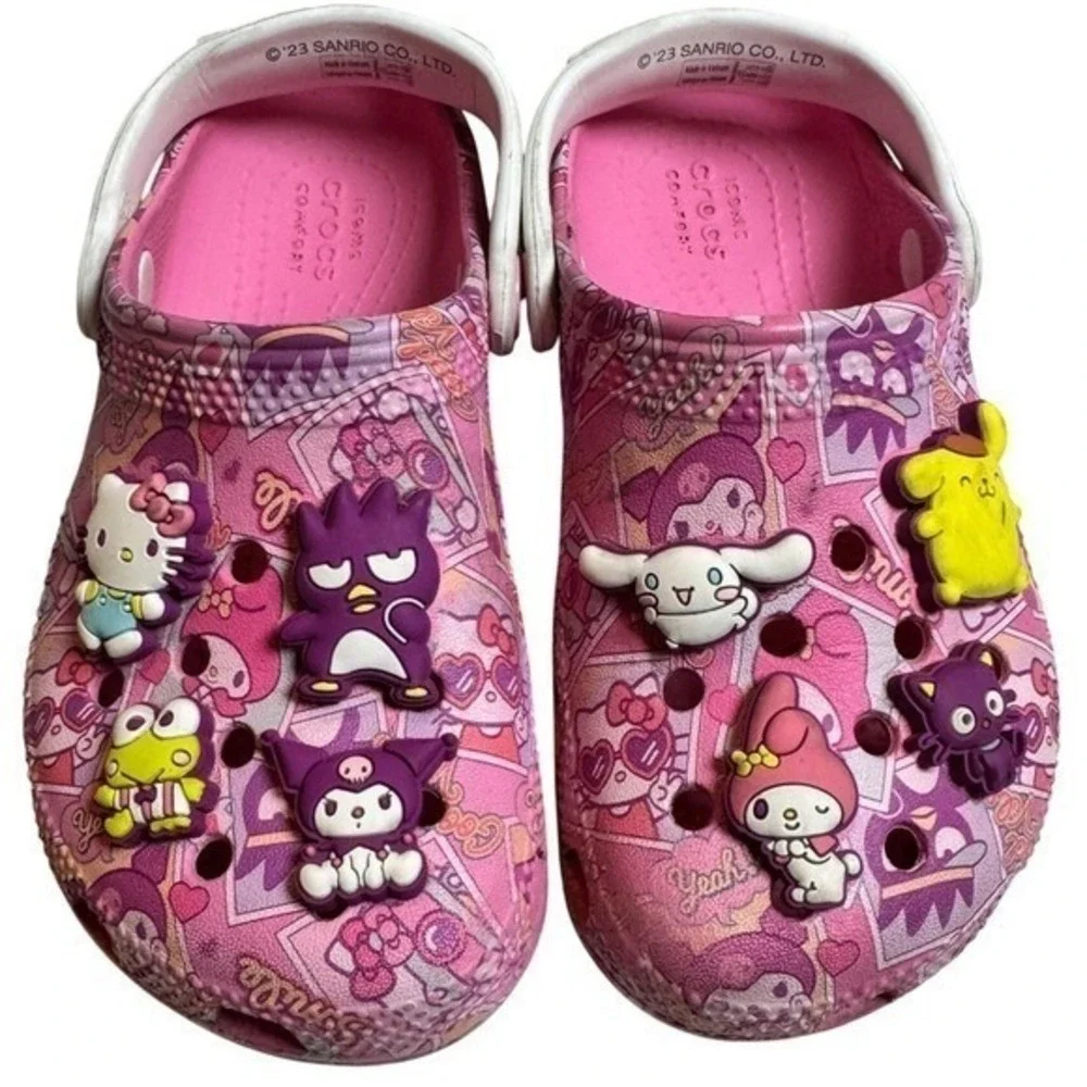 Crocs Clogs Sanrio Hello Kitty Friends Girls 11 Pink Sandals w/9 Jibbitz Charms